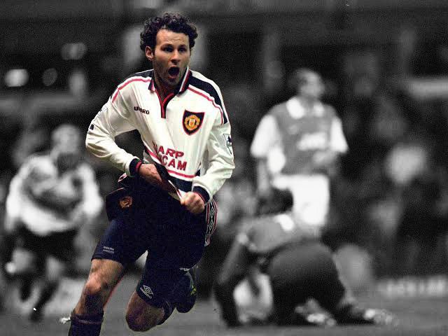 giggs - beritamanchester.com