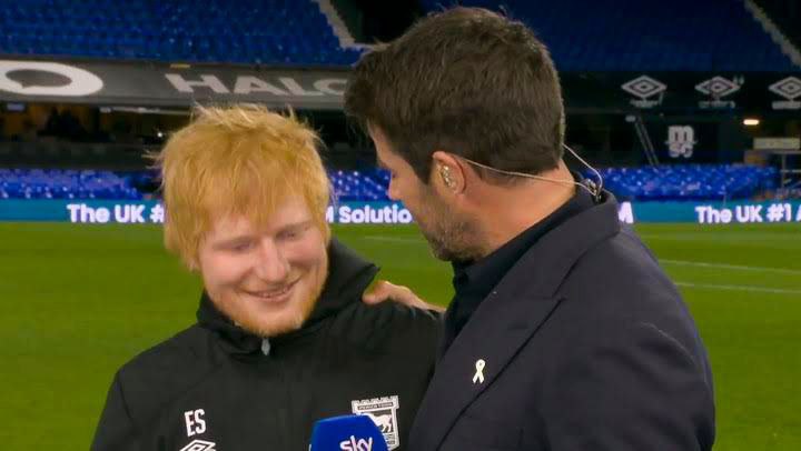 Ed Sheeran Soal Amorim - beritamanchester.com
