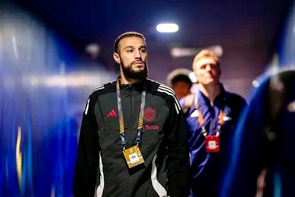 Pemain paling konsisten, Noussair Mazraoui - beritamanchester.com
