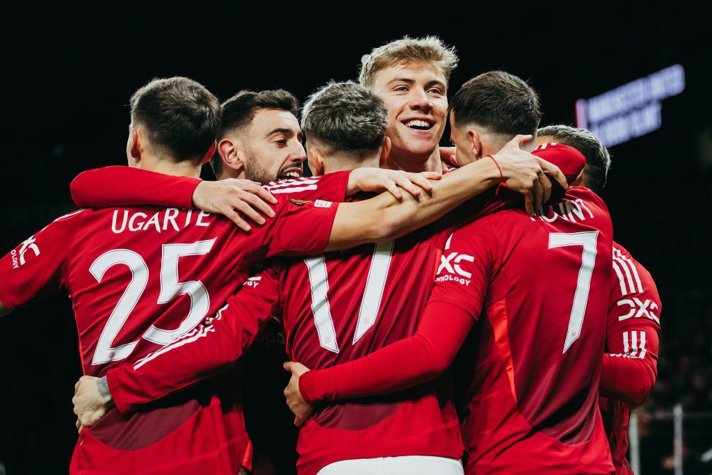 Manchester United, masih butuh striker - beritamanchester.com